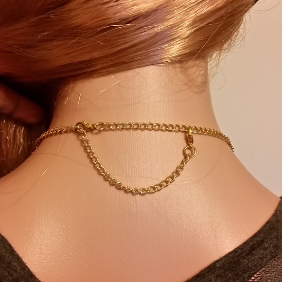 gold necklace - Picture 3 of 3